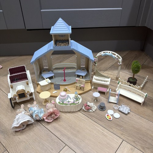 Sylvanian families - sylvanian,